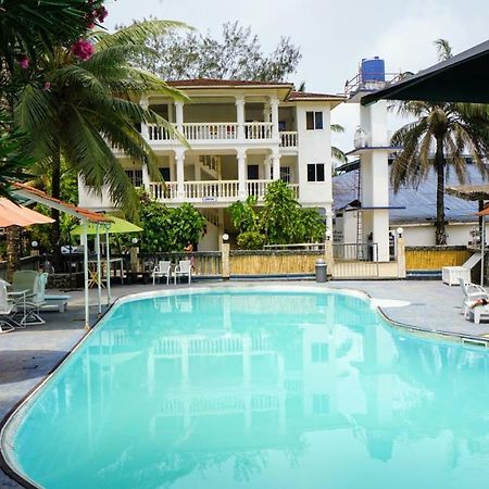 The Family Kingdom Resort Freetown Exterior foto