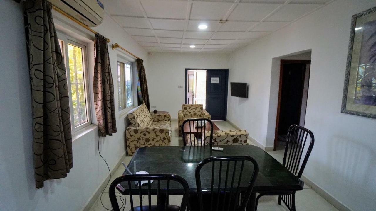 The Family Kingdom Resort Freetown Exterior foto