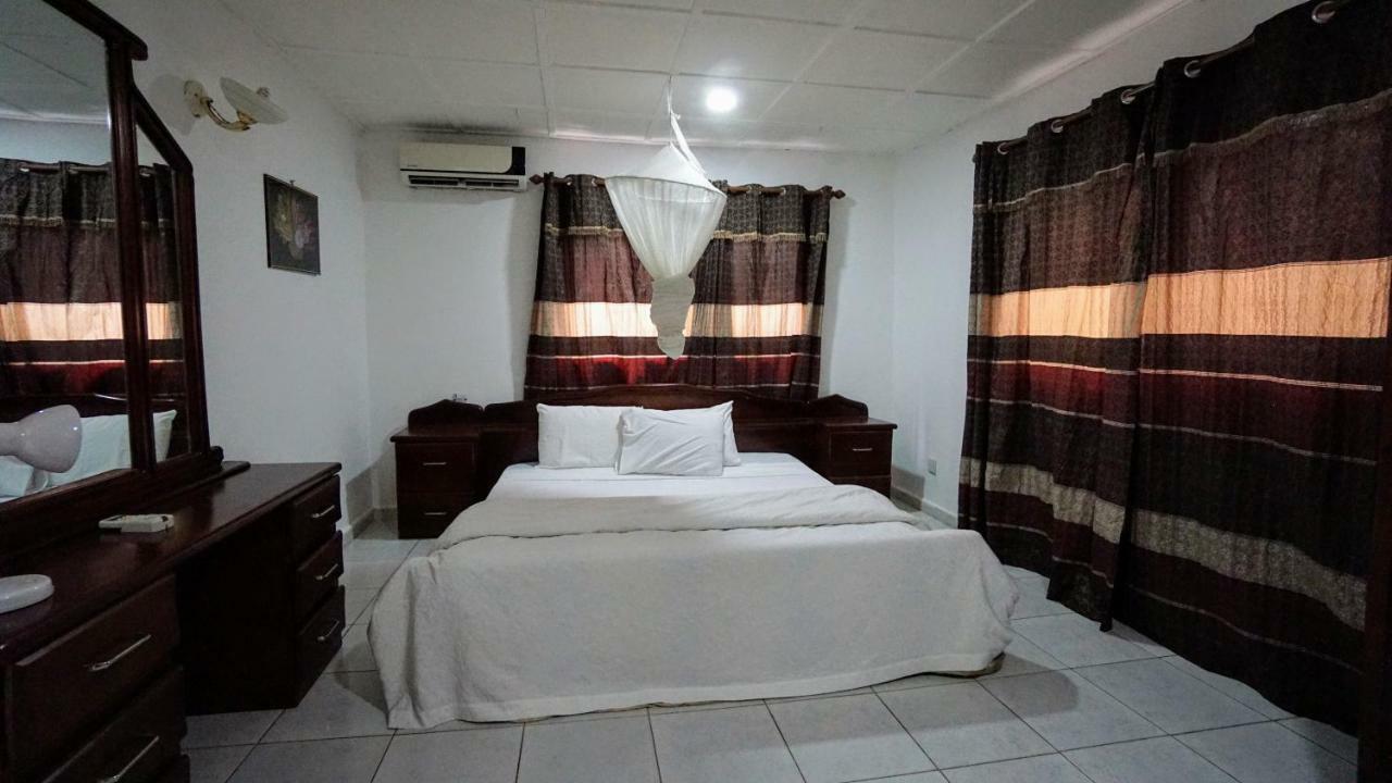 The Family Kingdom Resort Freetown Exterior foto